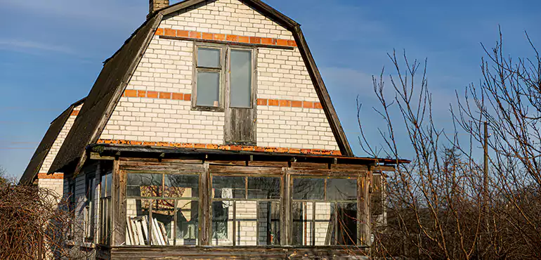Types of Houses We Buy Without Repairs in Irvine, CA